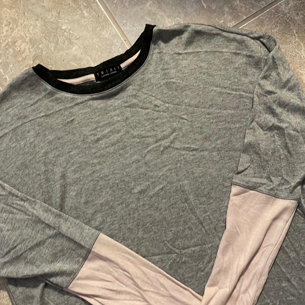 SOFT LONG SLEEVE TEE; SIZE L
